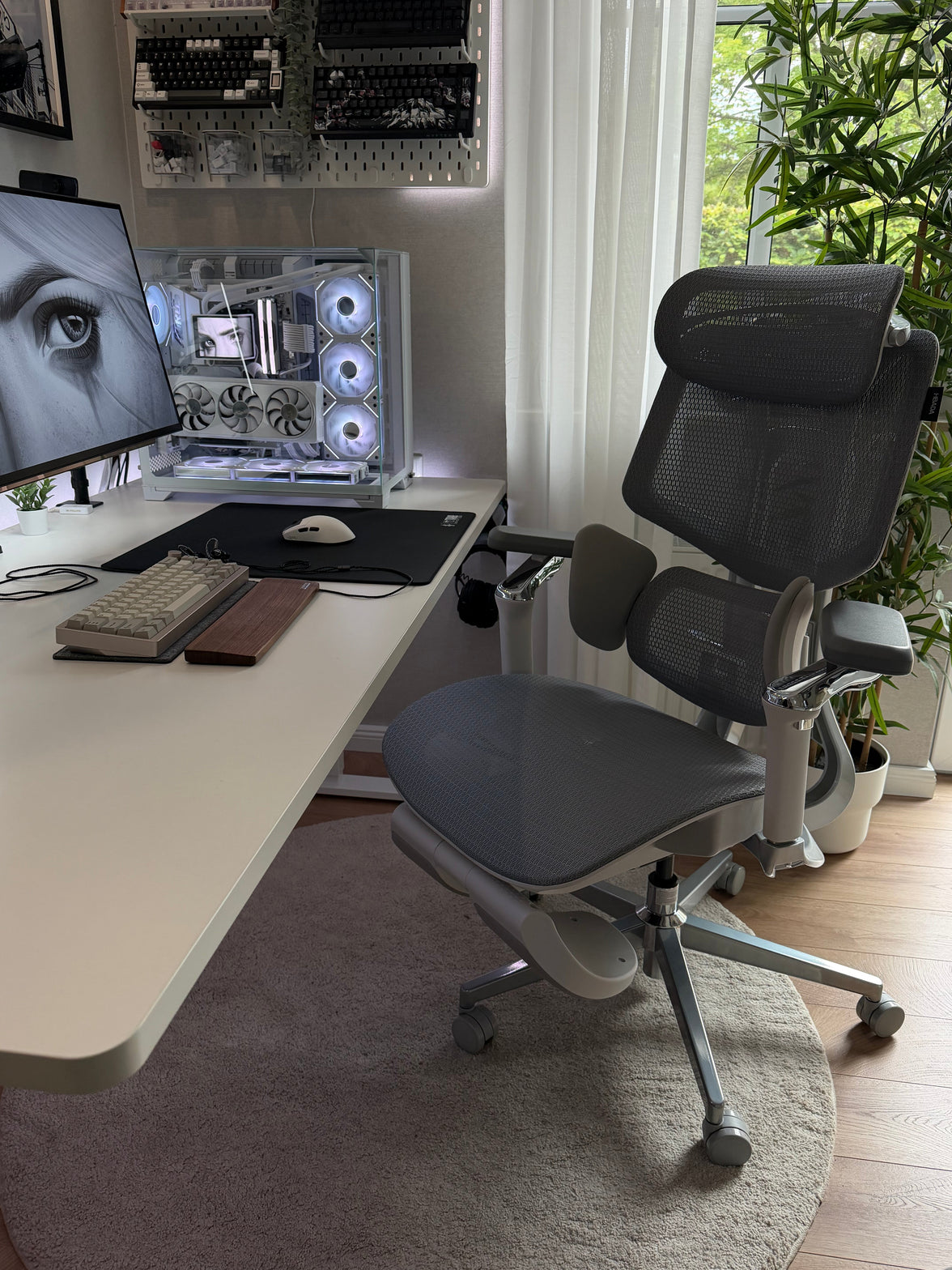 The Science of Seat Comfort: Why Mesh Technology Is Replacing Thick Foam Cushions